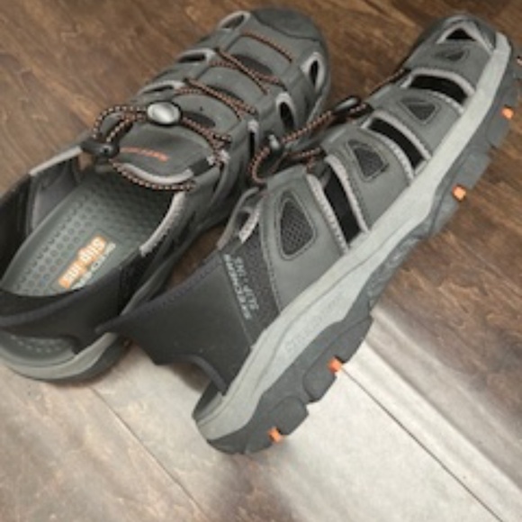 Skechers Slip Ons, dark grey - Picture 3 of 3